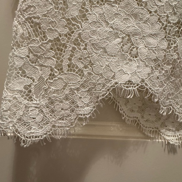 Doen White Lace Button-Front Blouse - Picture 4 of 7